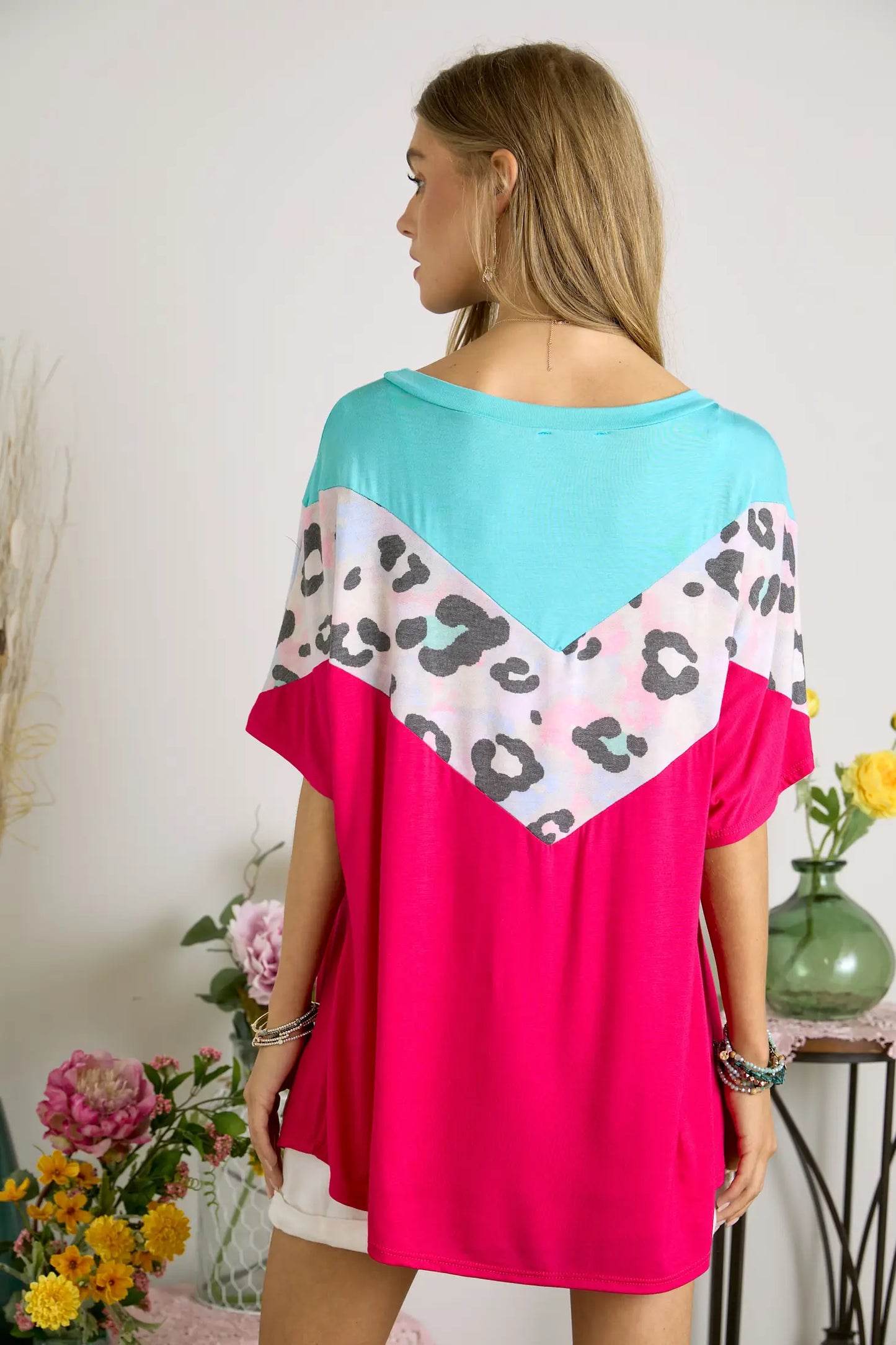V-Shape Multi Block Top Mint/Leopard/Hot Pink